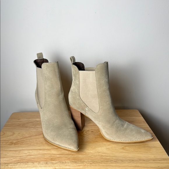 Mi.im Women's Esmee Chelsea Boots Tan Stacked Heel Pointed Toe size 8.5 - Picture 1 of 10